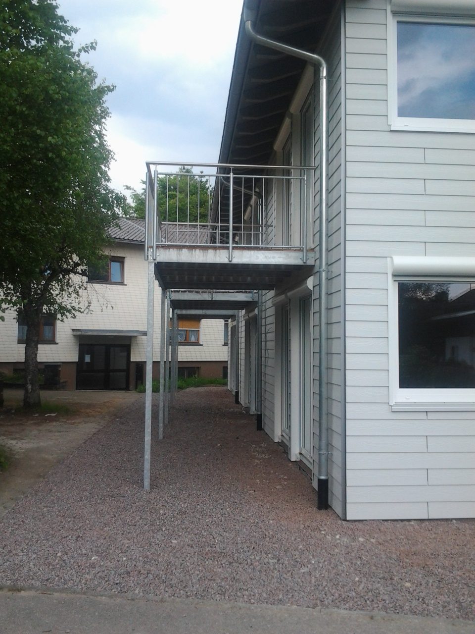 Überdachung