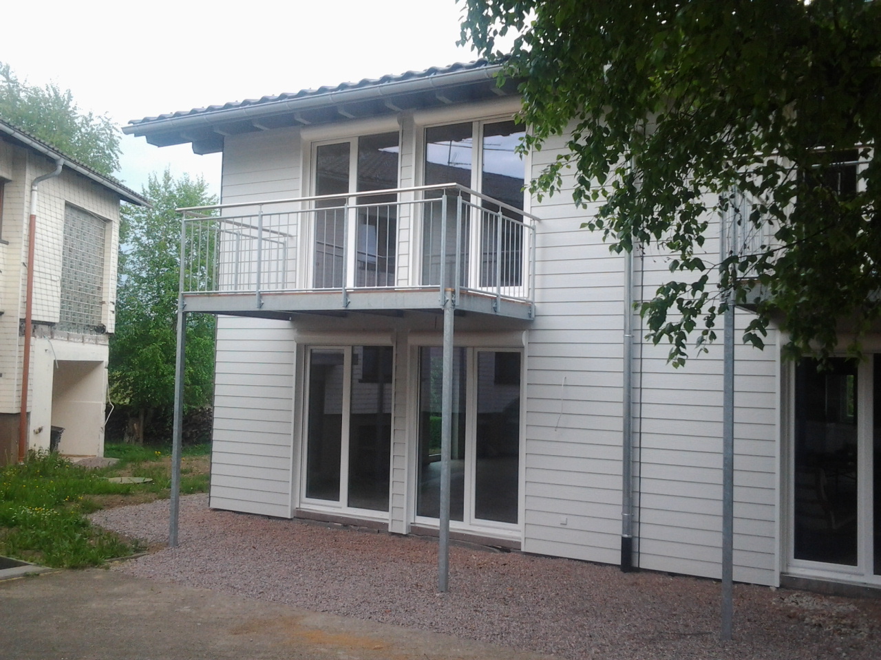 Überdachung