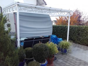 Überdachung