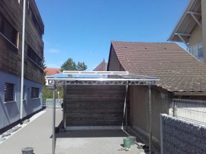 Überdachung