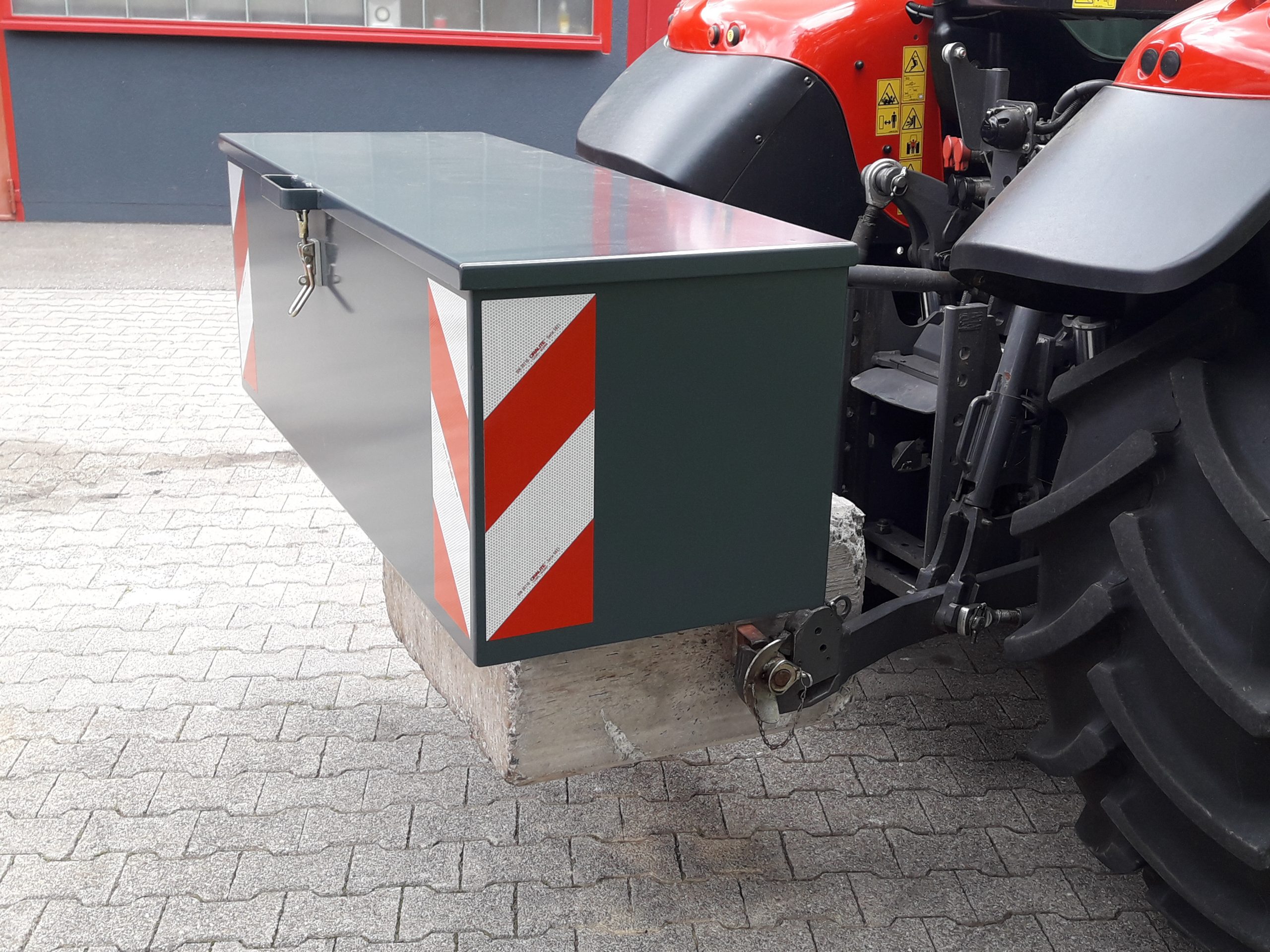 Robuste Aufbewahrungsbox f&uuml;r den harten Arbeitseinsatz
